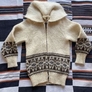 Vintage 70’s Icelandic Wool Kids Unisex Zip Up Sweater. Collar. Size 8.